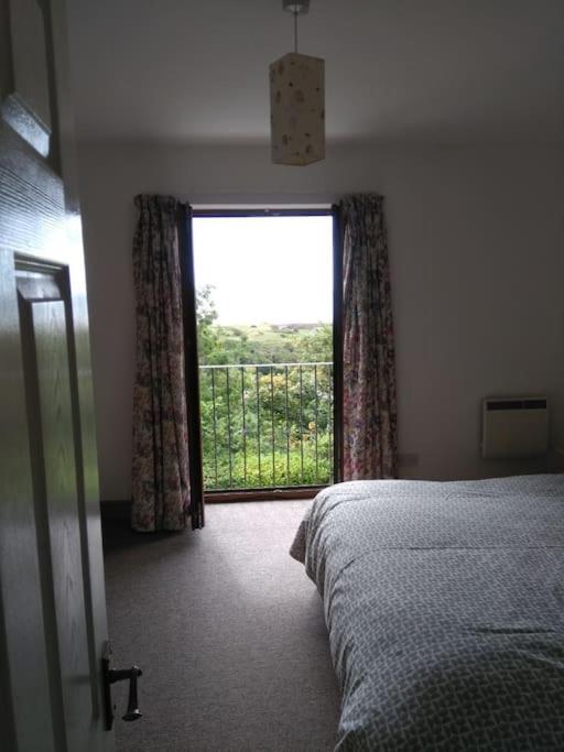 פנדינה Cottage , Seaside Views, Quiet Beach, Awesome View מראה חיצוני תמונה